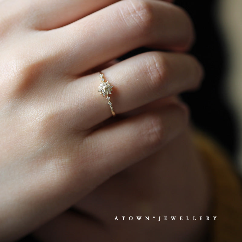 Japanese s925 sterling silver plated with 14K gold platinum female ring exquisite snowflake commuter style versatile and elegant foreign trade style