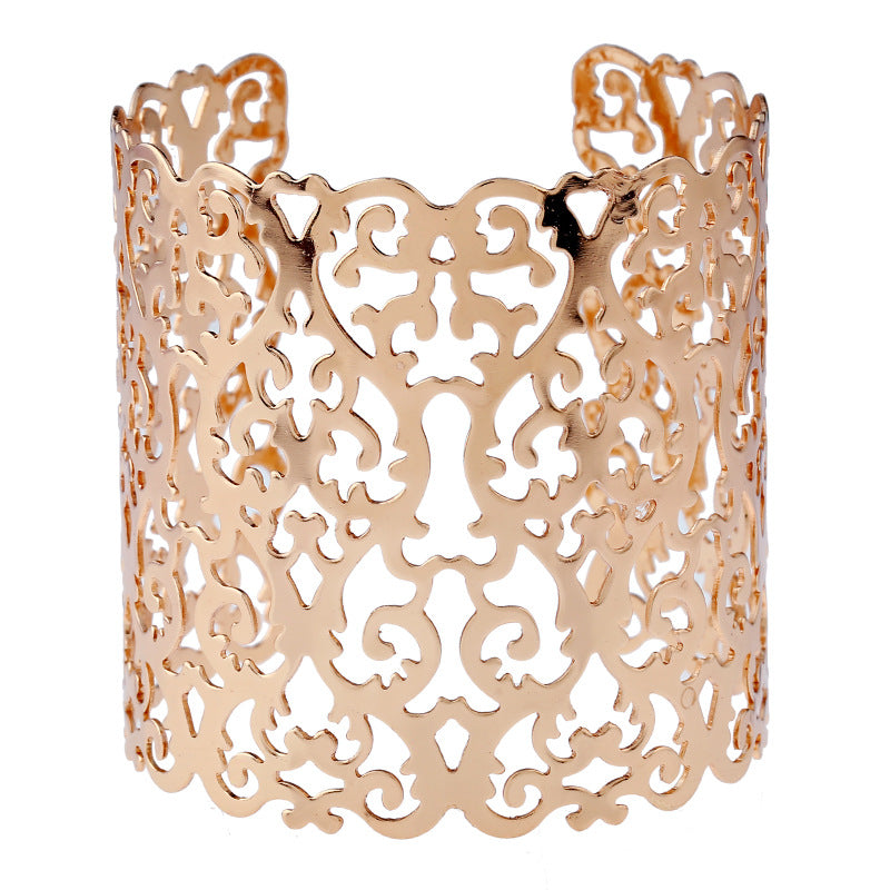 European and American fashion retro geometric pattern hollow bracelet, exaggerated big-name metal bracelet, bracelet