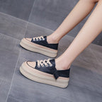 Soft soled white shoes for women wearing thick soled board shoes are fashionable breathable versatile and trendy casual shoes