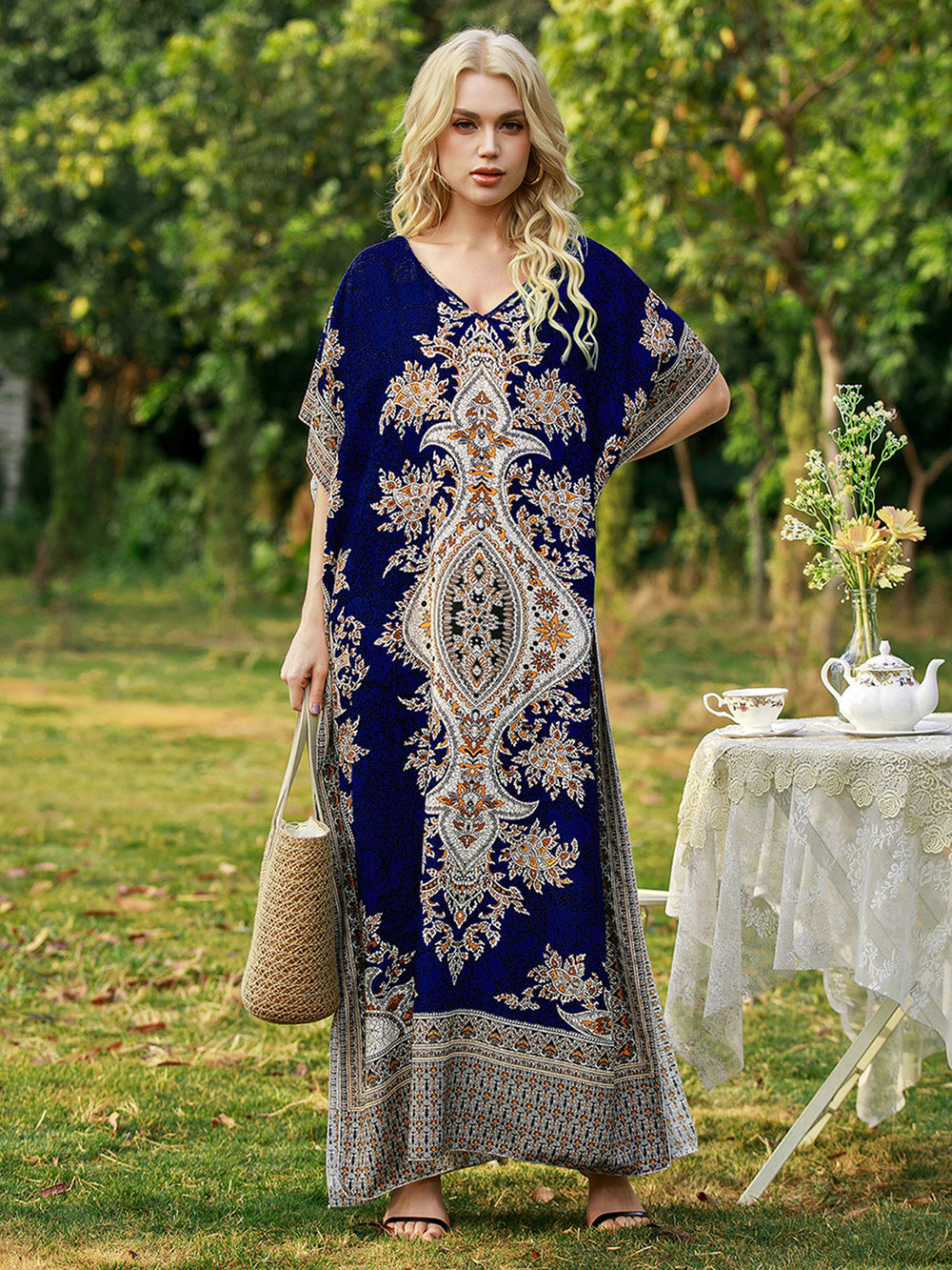 New European and American spring/summer women's bohemian print dress, plus size loose robe, Amazon beach vacation style.