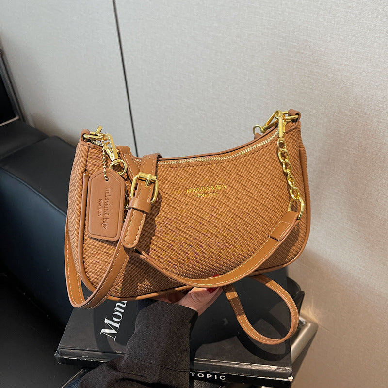 Niche design bag women 2025 spring new style trend personality stylish cross-border messenger bag fashion shoulder bag women