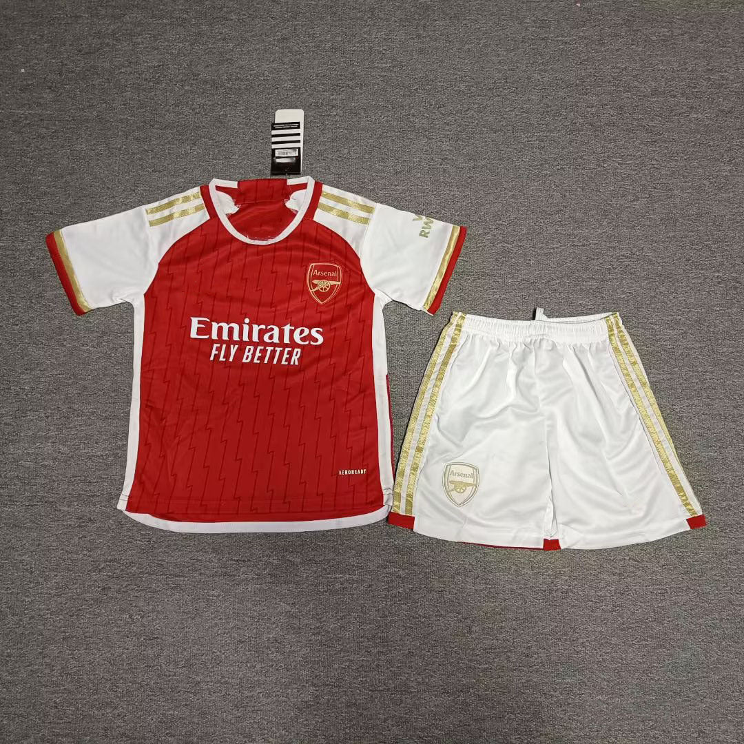 Football uniforms for children and adults Paris Chelsea Arsenal Liverpool Milan Dortmund Newcastle Riyadh jerseys