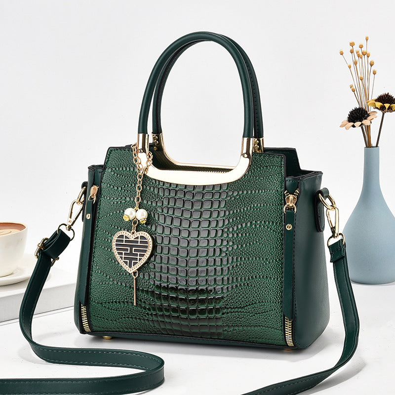 High-end large bag for women, new summer style, stylish ladies handbag, versatile shoulder messenger bag, middle-aged women's bag