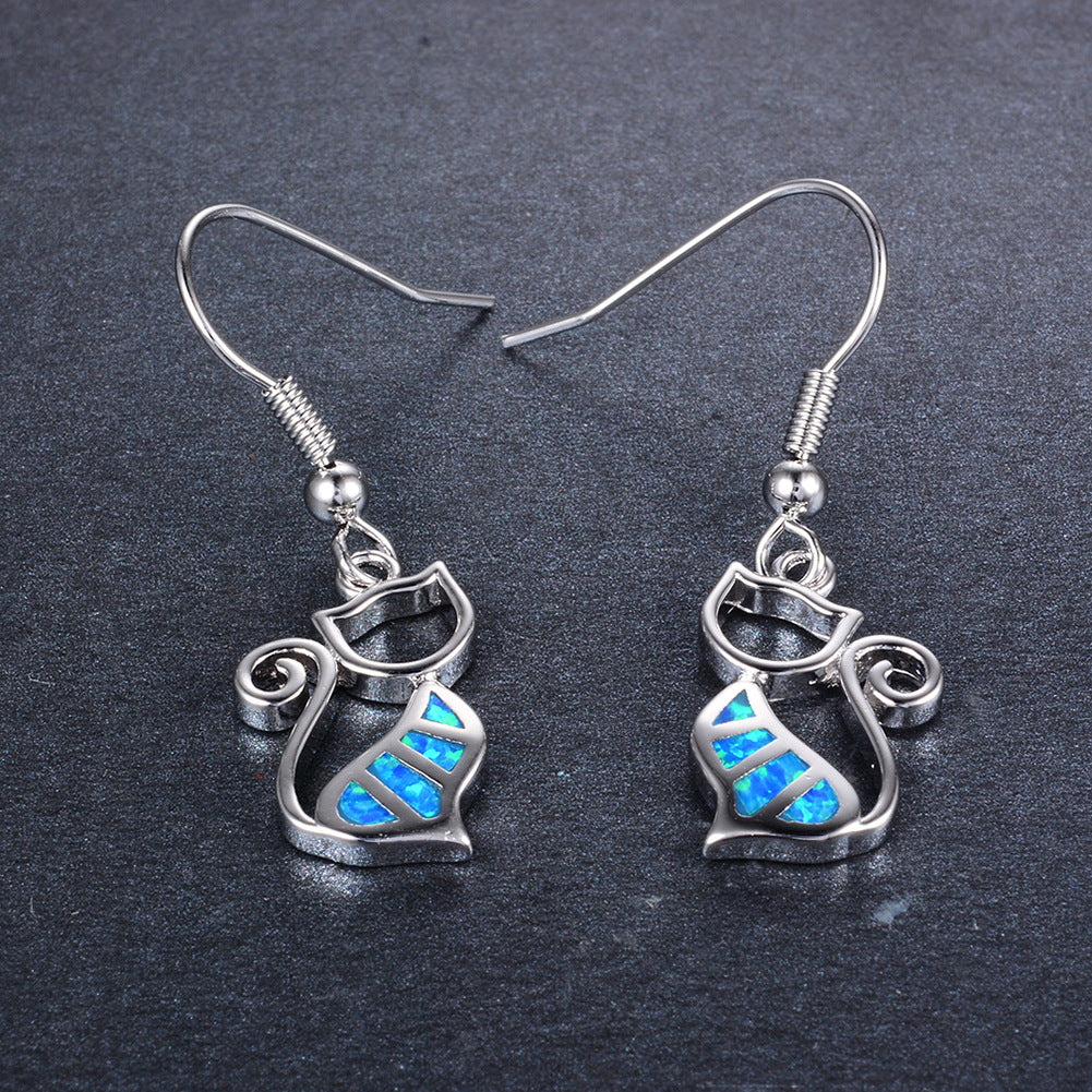2021 New Japanese and Korean Style Cute Earrings Platinum Opal Cat Earrings for Women Personalized Cartoon Fashion Exquisite Accessories