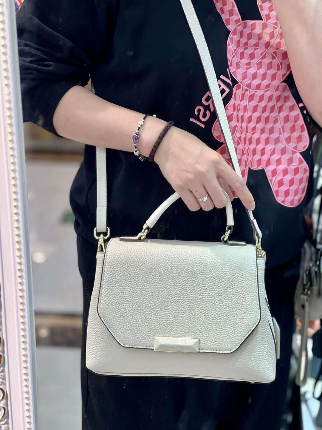 2023 New Boston Women's Bag Large Capacity Genuine Leather Handbag Fashionable Versatile Shoulder Messenger Bag Pillow Bag Women