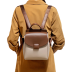 High-end backpack 2023 new fashion small backpack leisure large capacity commuting college student travel schoolbag