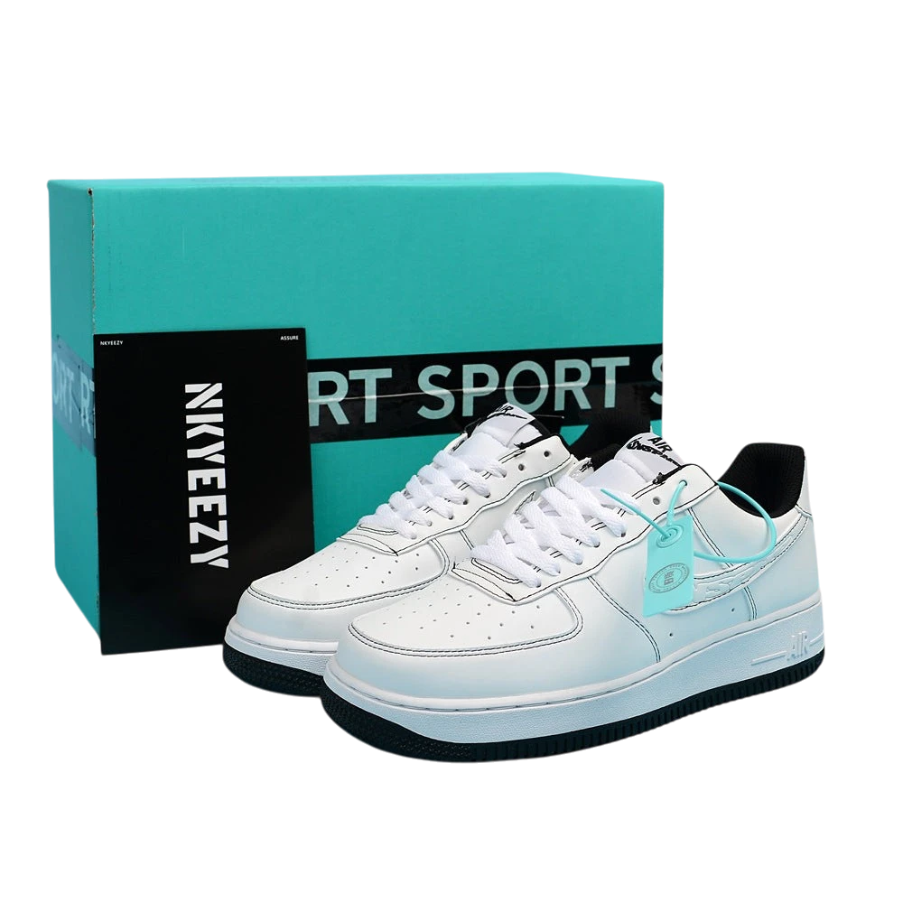 Unisex White Casual Sneakers – Low Top | Aladinae