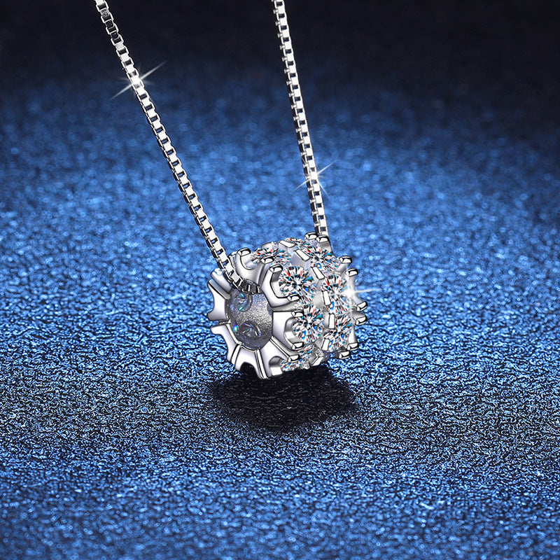 Full diamond moissanite necklace, 925 sterling silver clavicle chain, slim waist necklace, popular online style pendant, D-color moissanite necklace.