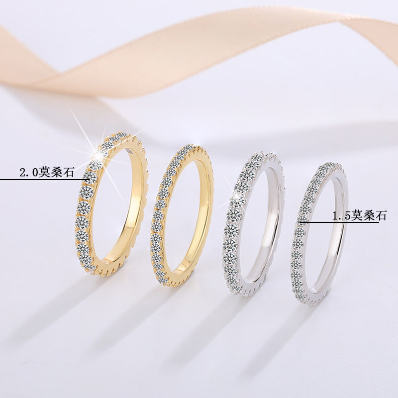 Factory direct wholesale S925 sterling silver women's rings with star pattern, moissanite rings, niche and high-end style.