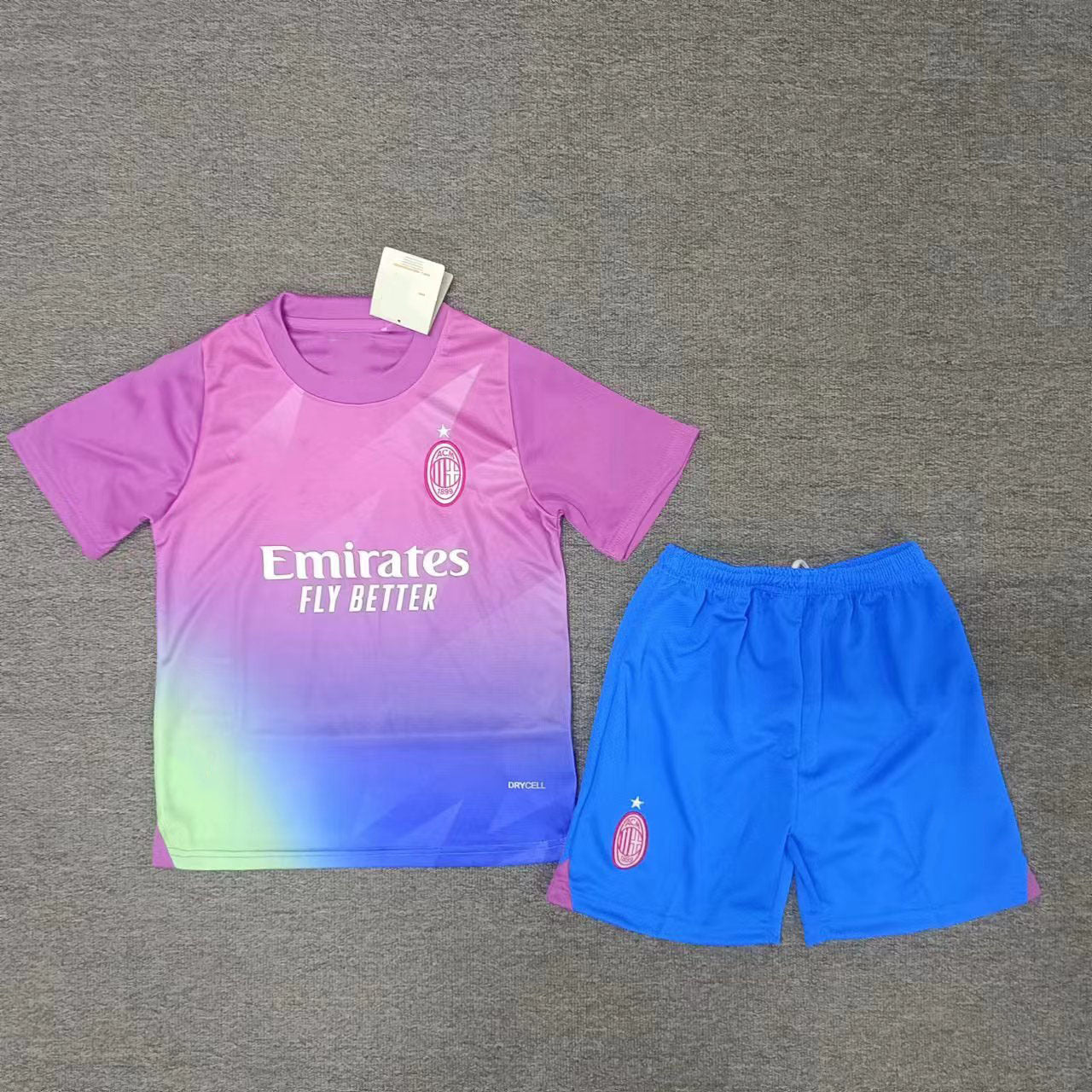 Football uniforms for children and adults Paris Chelsea Arsenal Liverpool Milan Dortmund Newcastle Riyadh jerseys