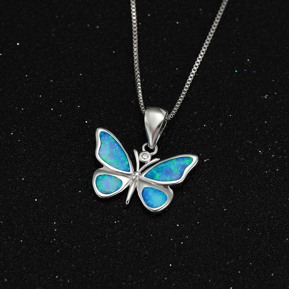 Net red popular Korean version of the trinkets platinum opal butterfly necklace ladies pendant Mori personality wild collarbone chain