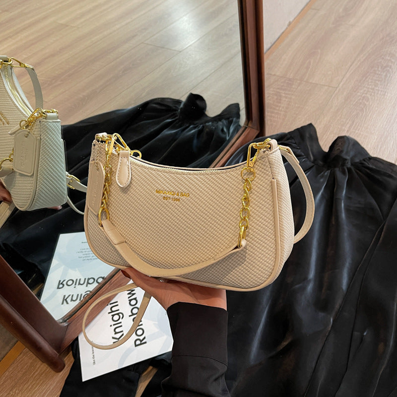 Niche design bag women 2025 spring new style trend personality stylish cross-border messenger bag fashion shoulder bag women