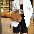 2023 New Boston Women's Bag Large Capacity Genuine Leather Handbag Fashionable Versatile Shoulder Messenger Bag Pillow Bag Women