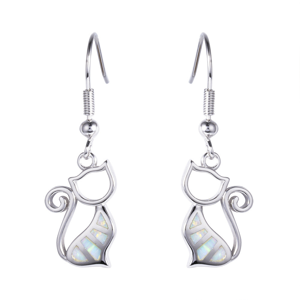 2021 New Japanese and Korean Style Cute Earrings Platinum Opal Cat Earrings for Women Personalized Cartoon Fashion Exquisite Accessories