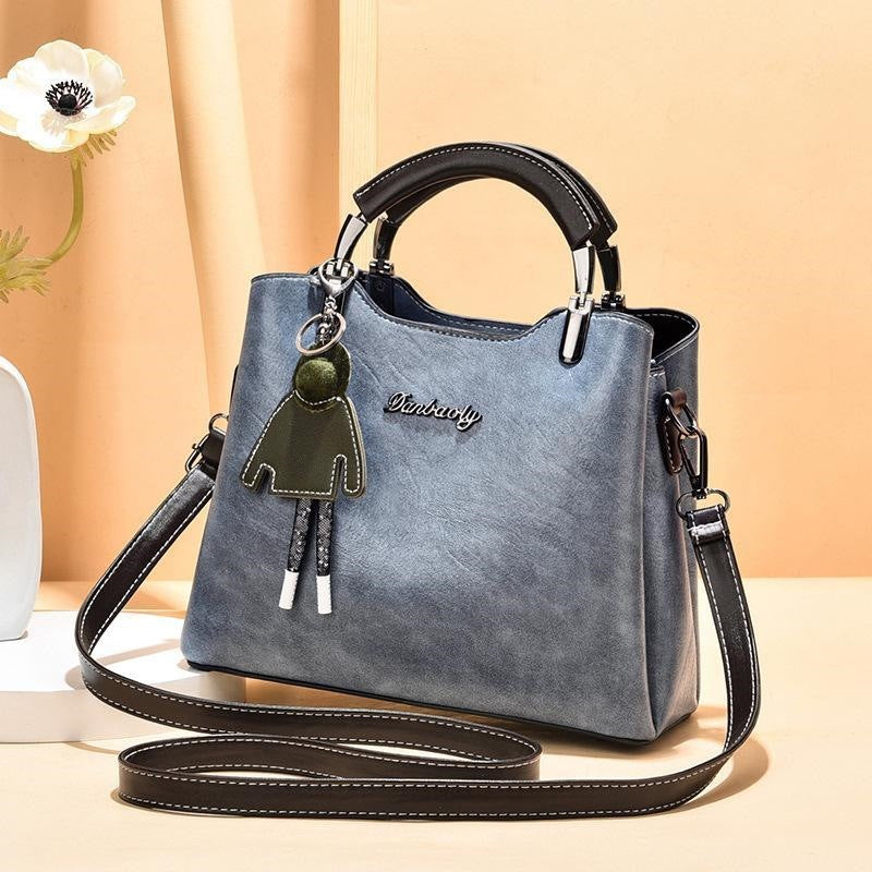 Handbag 2021 summer new single shoulder women's bag European and American retro versatile single shoulder messenger bag Internet celebrity fashion women's bag