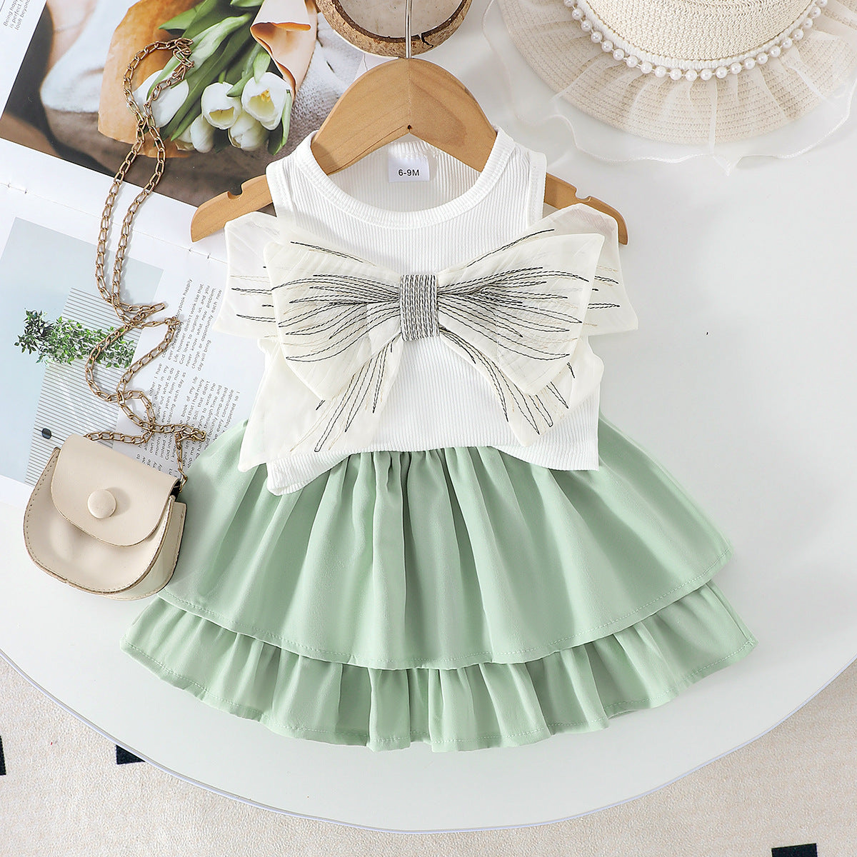 Foreign trade cross-border European and American summer cute girl suits small and medium children's bow decorated sleeveless tops and tutu skirts