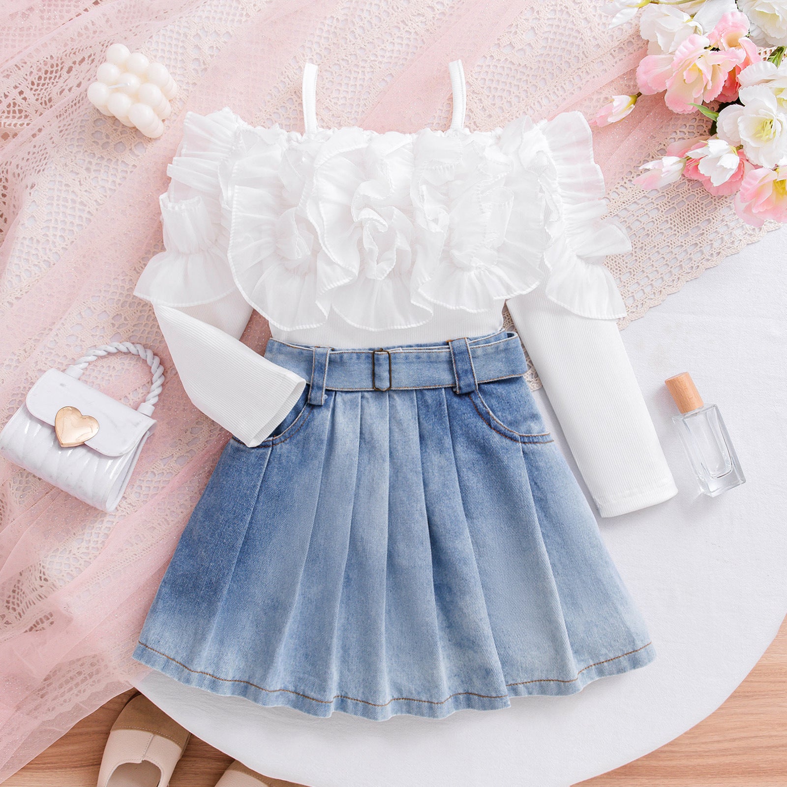 Foreign trade cross-border European and American summer hot selling temperament girl suit solid color one shoulder sling long sleeve pleated skirt short skirt
