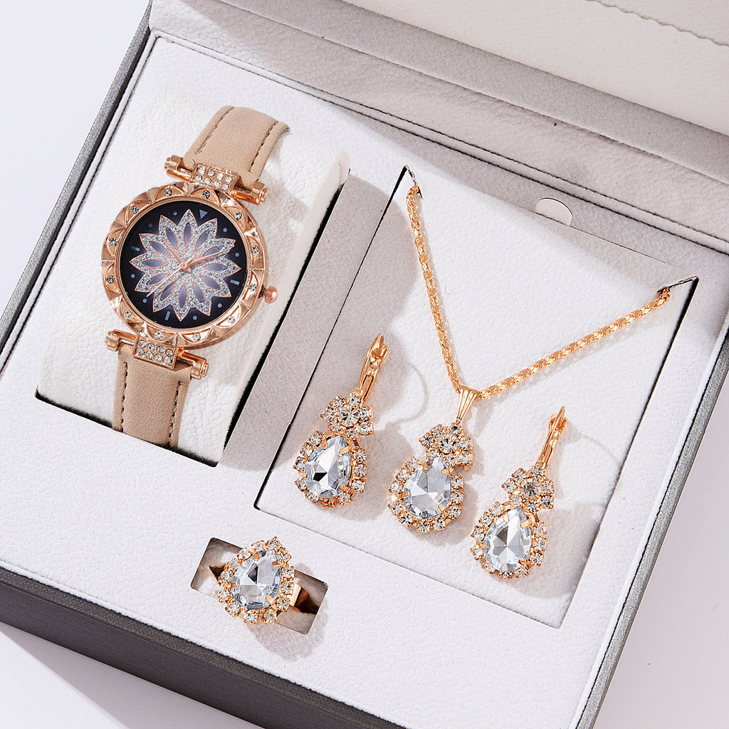 Women's White Watch and Bracelet Set - Quartz