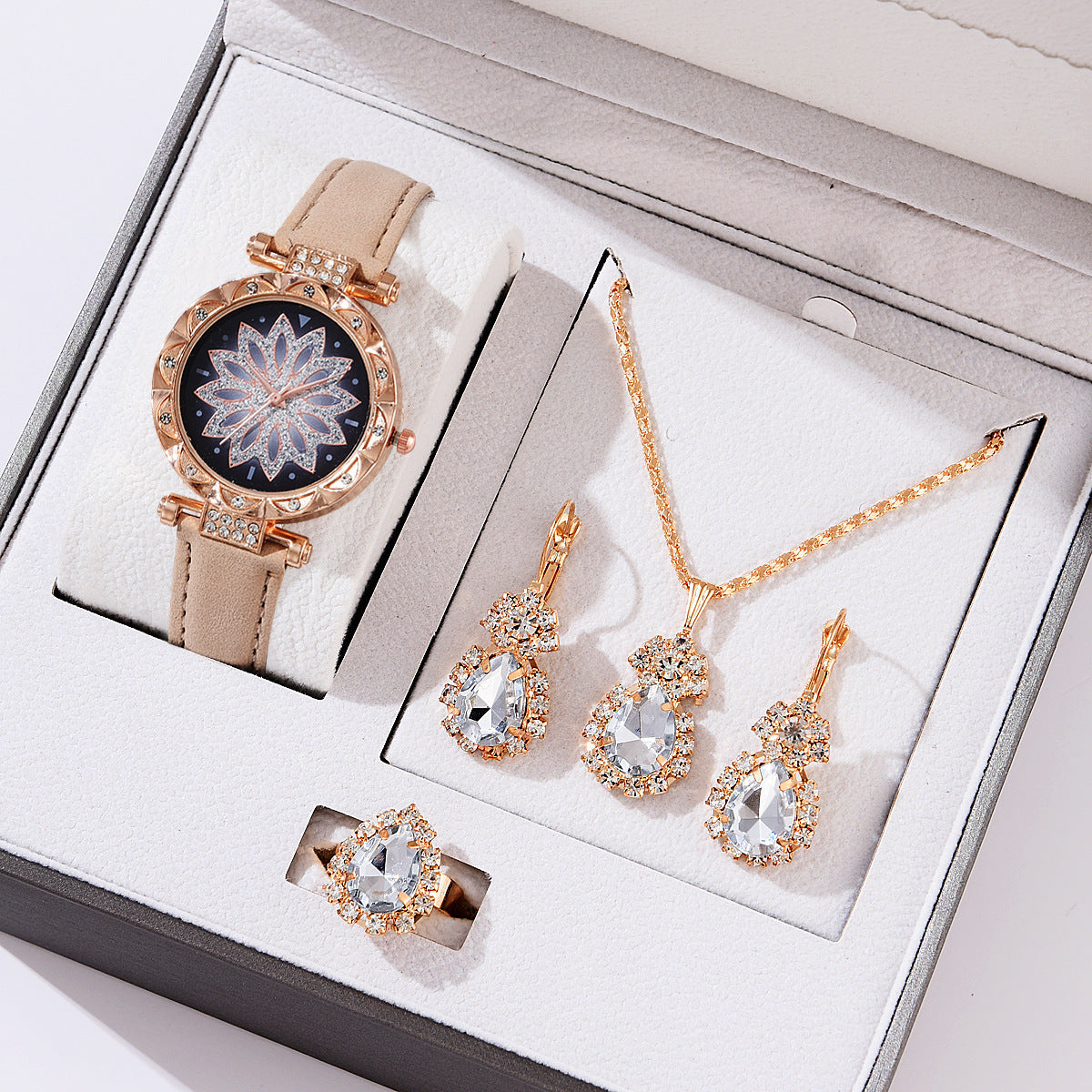 Women's White Watch and Bracelet Set - Quartz