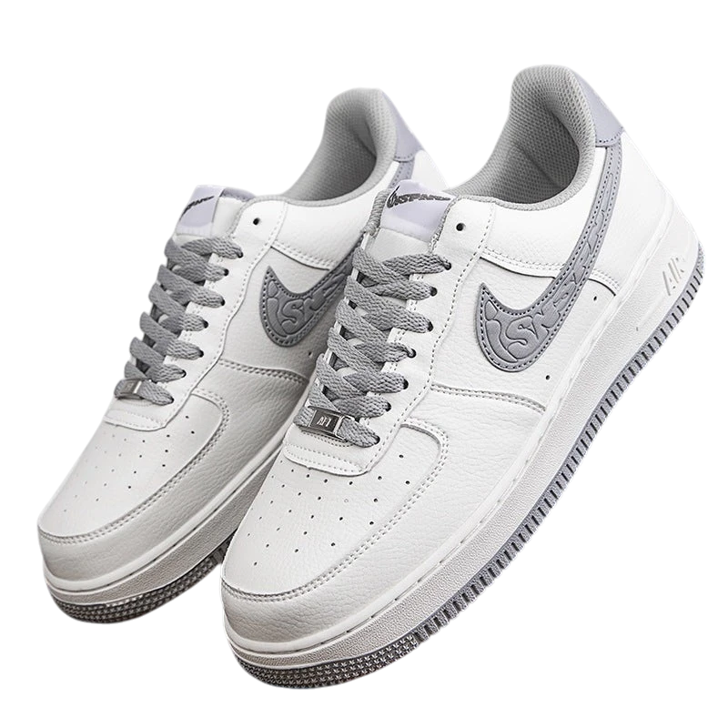 Unisex White Casual Sneakers – Low Top | Aladinae