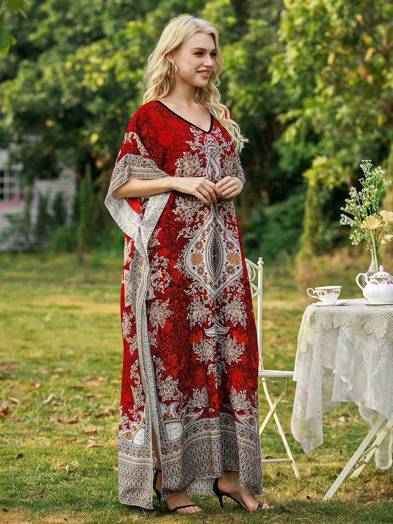 New European and American spring/summer women's bohemian print dress, plus size loose robe, Amazon beach vacation style.