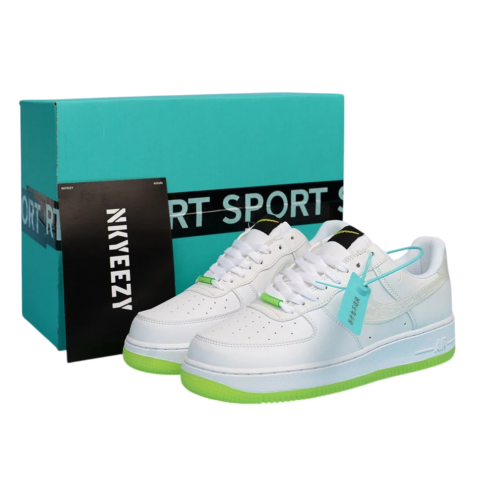 Unisex White Casual Sneakers – Low Top | Aladinae