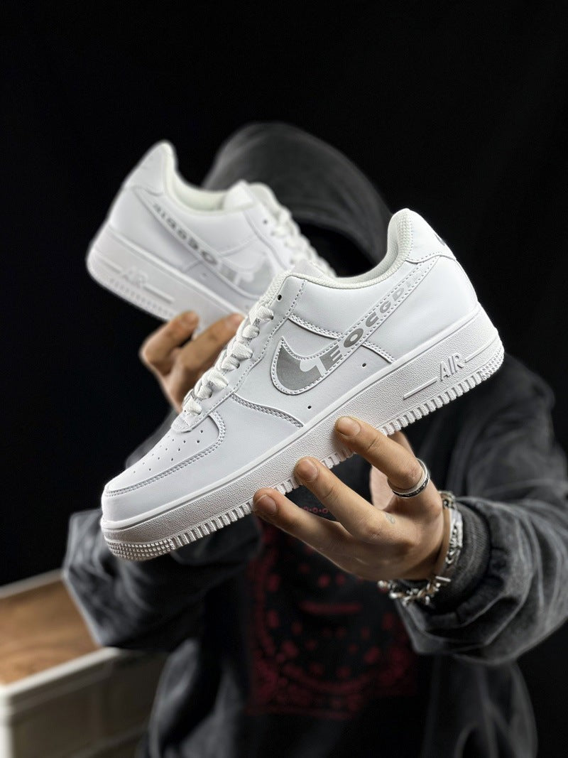 Unisex White Casual Sneakers – Low Top | Aladinae