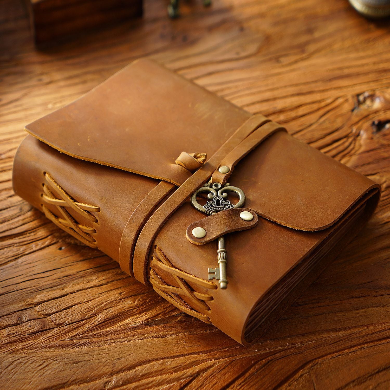 cowhide traveler notebook notepad retro handmade loose-leaf book magic diary
