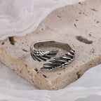 S925 sterling silver European and American retro old feather ring female simple fashion Thai silver jewelry temperament ring wholesale