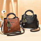 Handbag 2021 summer new single shoulder women's bag European and American retro versatile single shoulder messenger bag Internet celebrity fashion women's bag