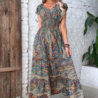 European and American cross-border women's clothing, Bohemian style, 2023 new V-neck long dress, waist-cinching floral print maxi dress.