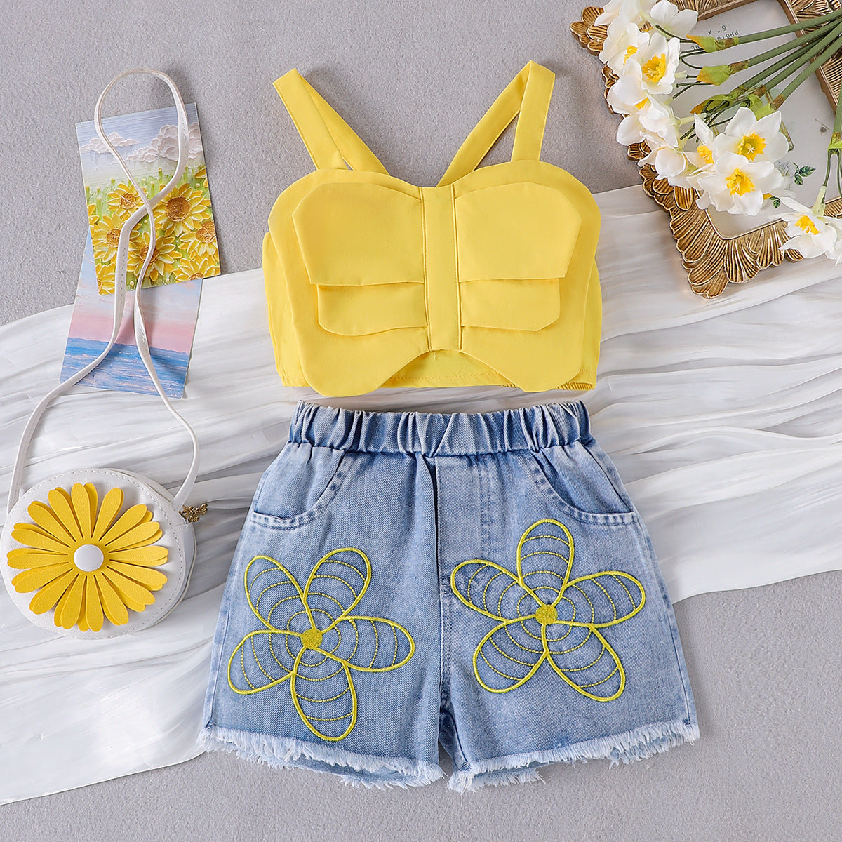 Foreign trade cross-border European and American summer sweet cool girl suits small and medium children's shorts camisole vest flower shorts new products