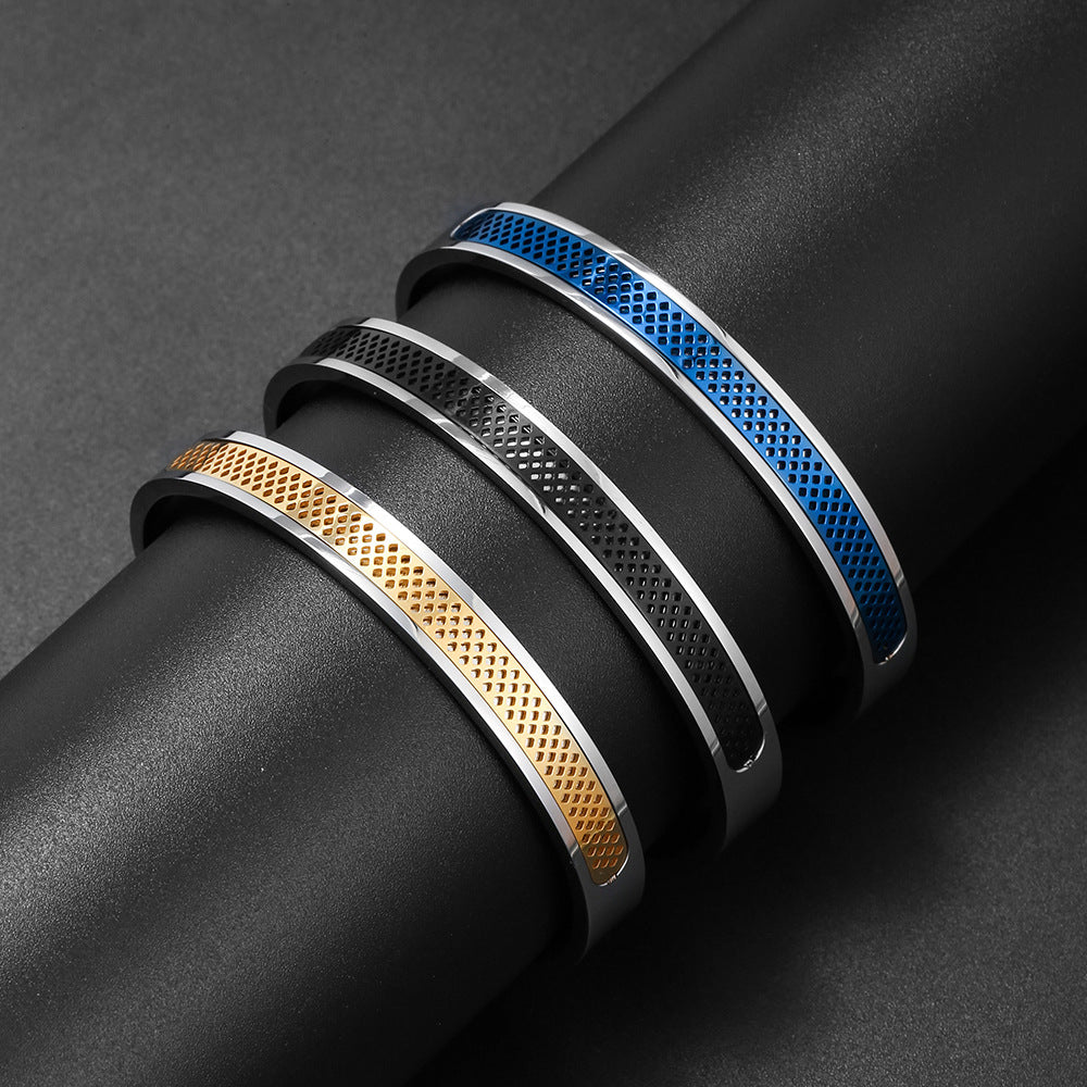 European and American punk style hollow mesh stainless steel open bracelet men's retro stainless steel bracelet bracelet wholesale