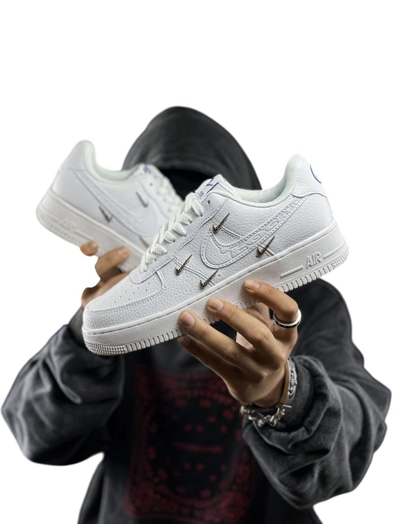 Unisex White Casual Sneakers – Low Top | Aladinae