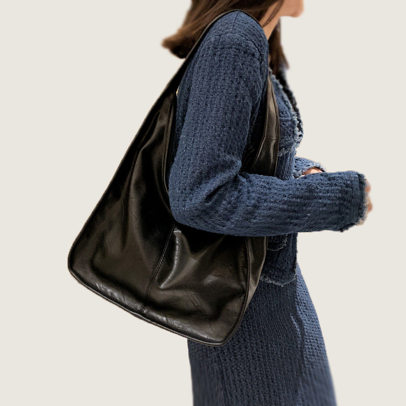 Retro Textured Shoulder Bag