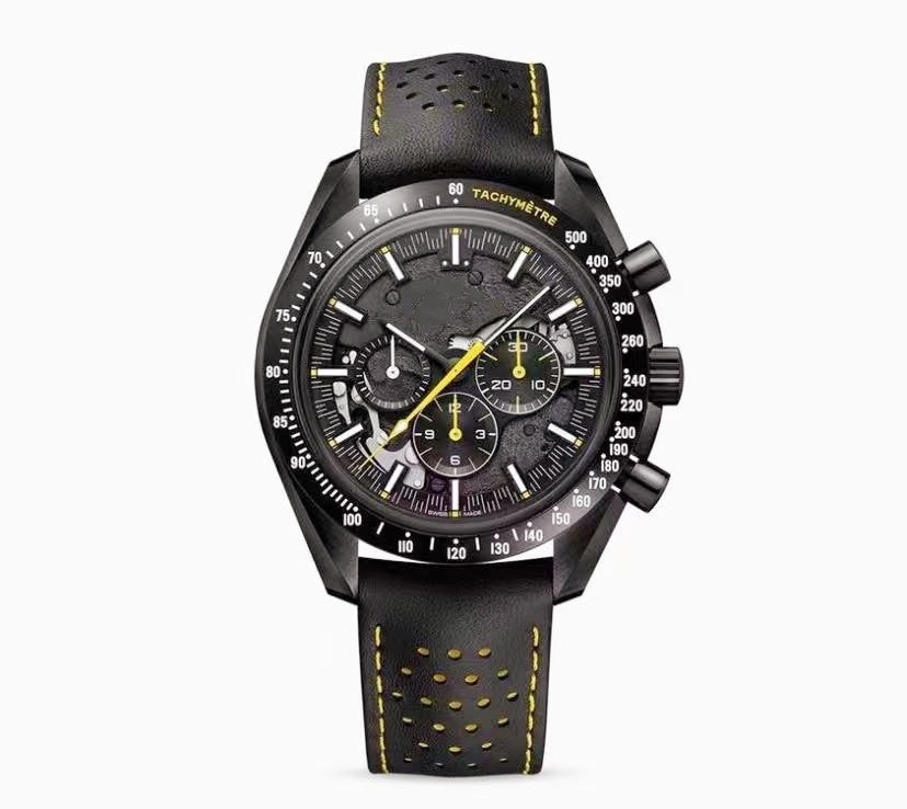 Omega's popular and trendy Speedmaster classic men's quartz watch (non-mechanical).