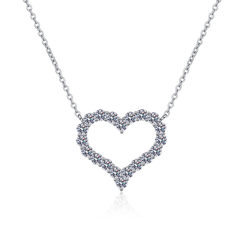T-brand clavicle chain necklace, S925 sterling silver plated with Pt950 moissanite, heart-shaped moissanite pendant, factory direct sales.