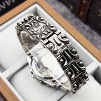 Claw-shaped watch, alabaster style, retro, Y2K, European and American style, unique, high-end, Instagram-worthy, niche watch.