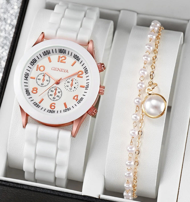 Women's White Heart-Design Quartz Watch - Silicone Strap