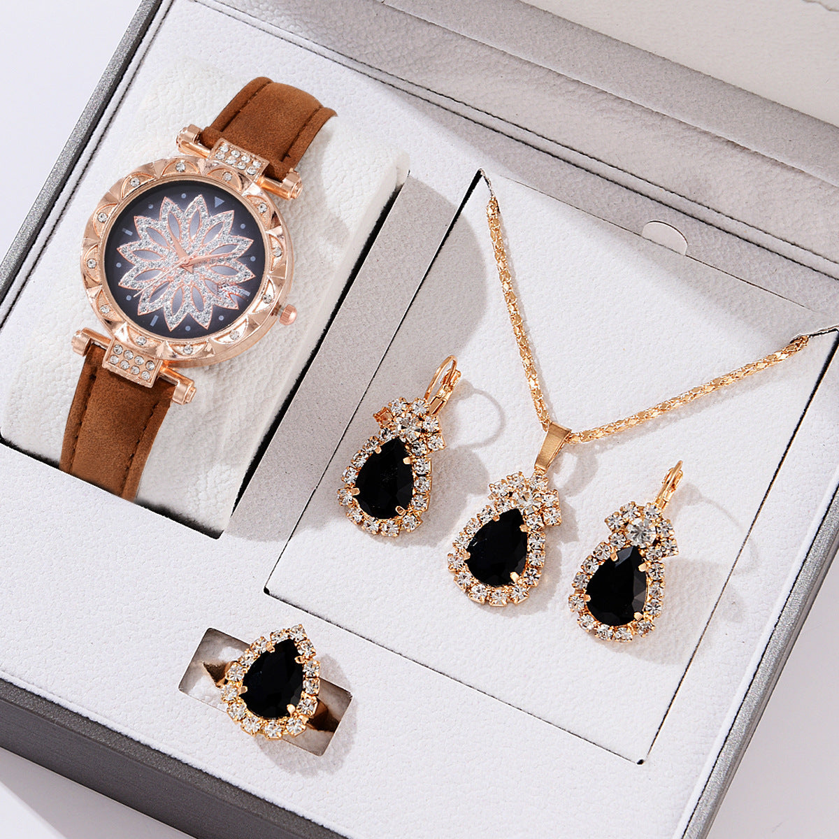 Women's White Watch and Bracelet Set - Quartz
