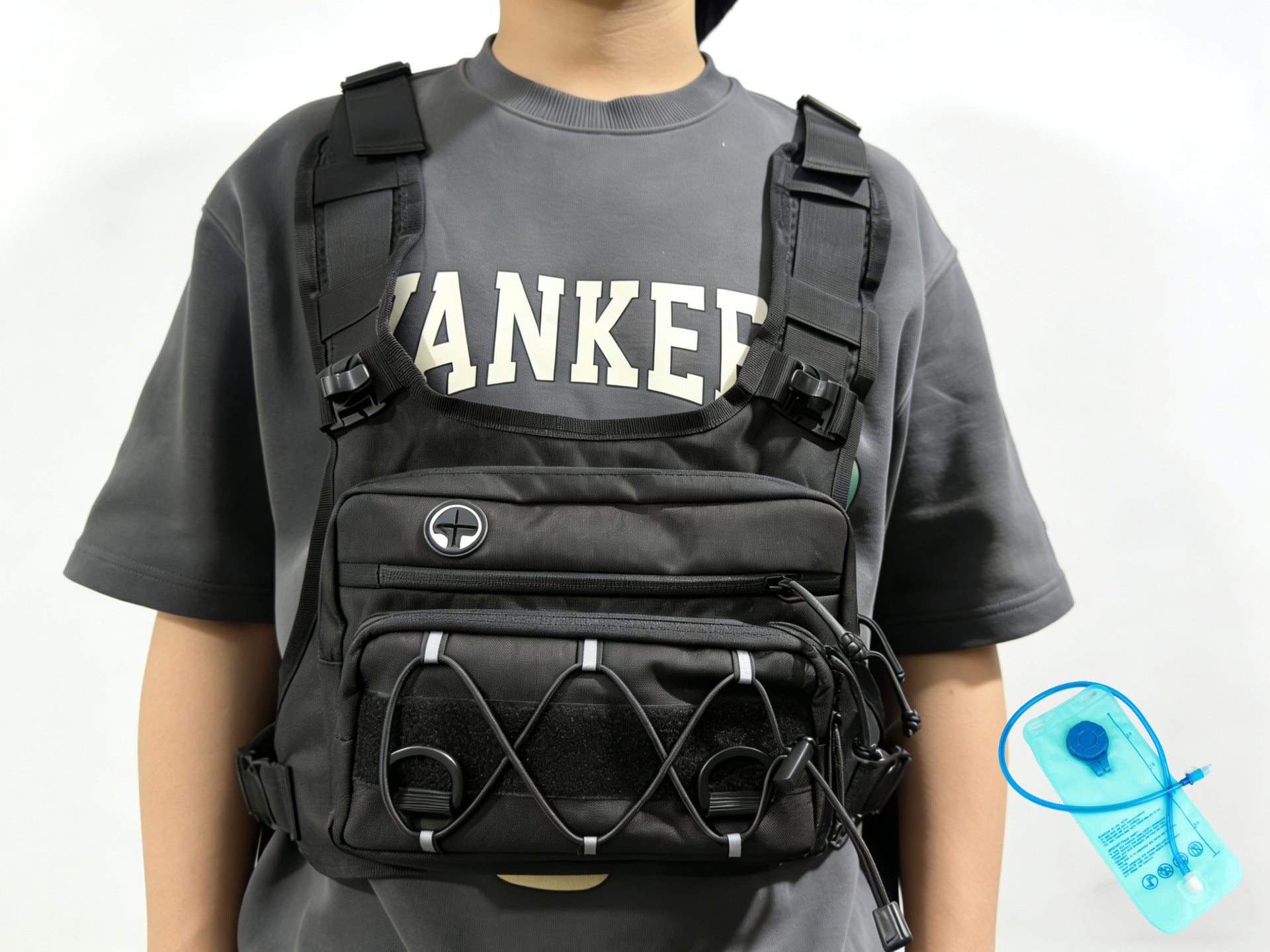 New tactical chest pack, multi-functional trail running bag, travel portable hiking bag, cycling backpack, Amazon bestseller.
