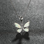 Net red popular Korean version of the trinkets platinum opal butterfly necklace ladies pendant Mori personality wild collarbone chain