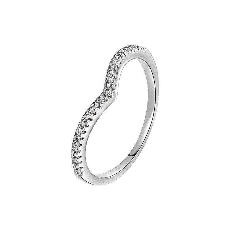 Moissanite ring, 925 sterling silver, women's ring, cluster setting, V-shaped ring, stacked crown, manufacturer wholesale, cross-border supply.