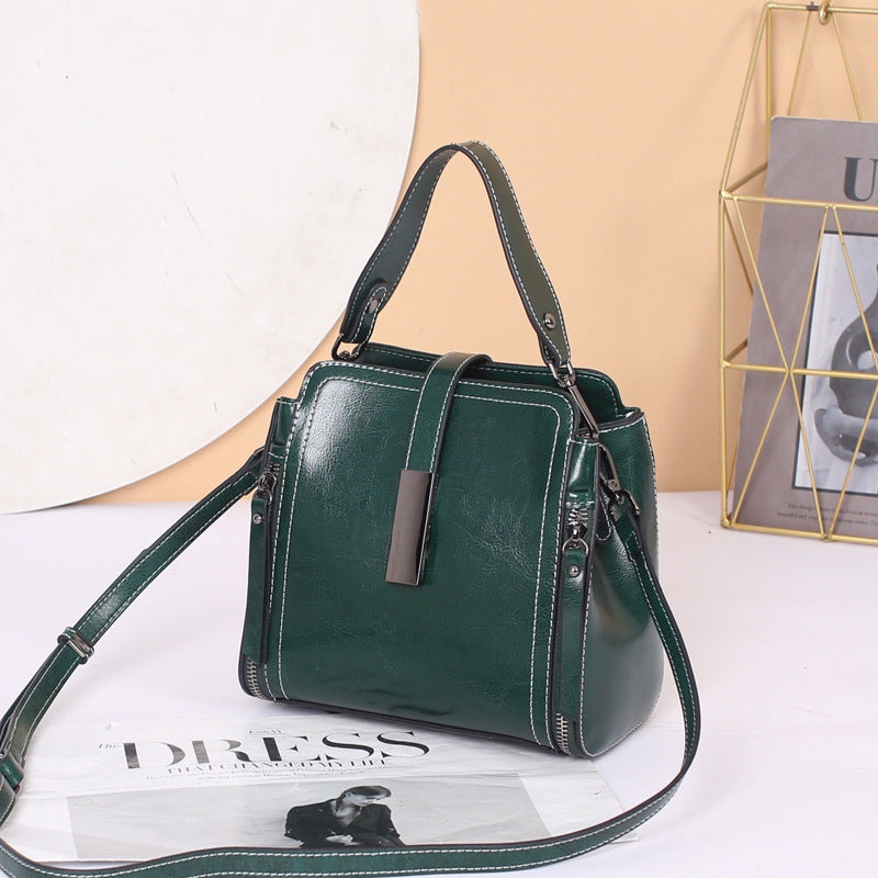 Fashion cowhide bag for women 2024 new style large capacity bucket bag versatile commuting genuine leather shoulder messenger handbag