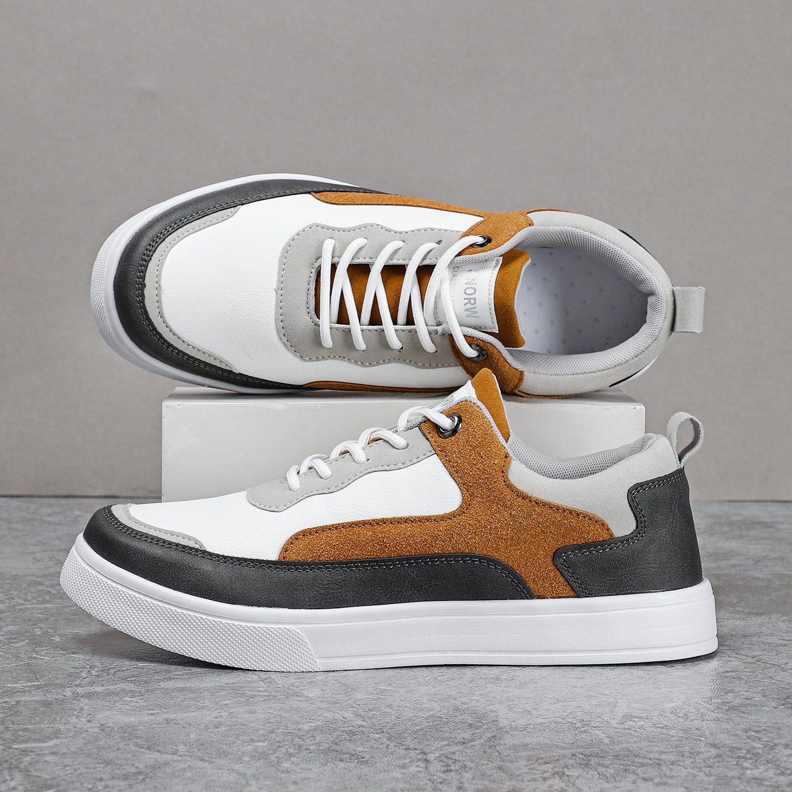 Men's Lightweight Skate Shoes