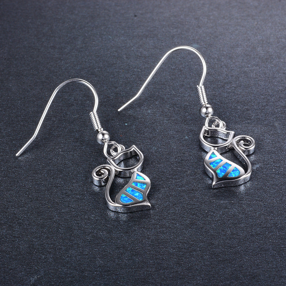 2021 New Japanese and Korean Style Cute Earrings Platinum Opal Cat Earrings for Women Personalized Cartoon Fashion Exquisite Accessories