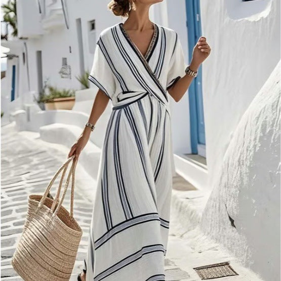 New European and American style summer vacation V-neck women's short-sleeved pleated maxi dress