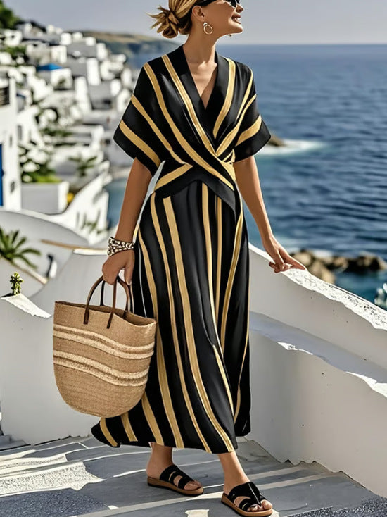 New European and American style summer vacation V-neck women's short-sleeved pleated maxi dress