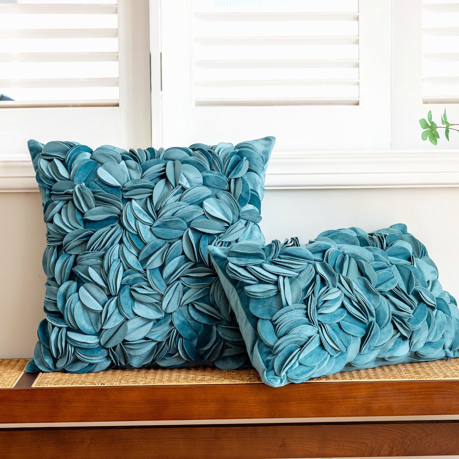 New minimalist luxury style handmade decorative pillowcase, solid color petal-patterned double-layered sofa cushion/bed backrest.