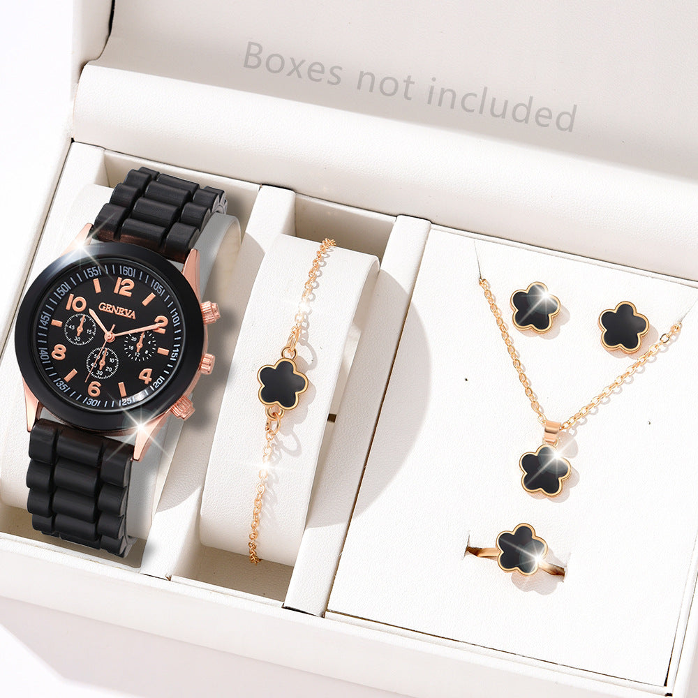 Women's White Heart-Design Quartz Watch - Silicone Strap